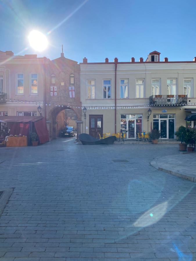 Lovely Apartment Тбілісі Екстер'єр фото