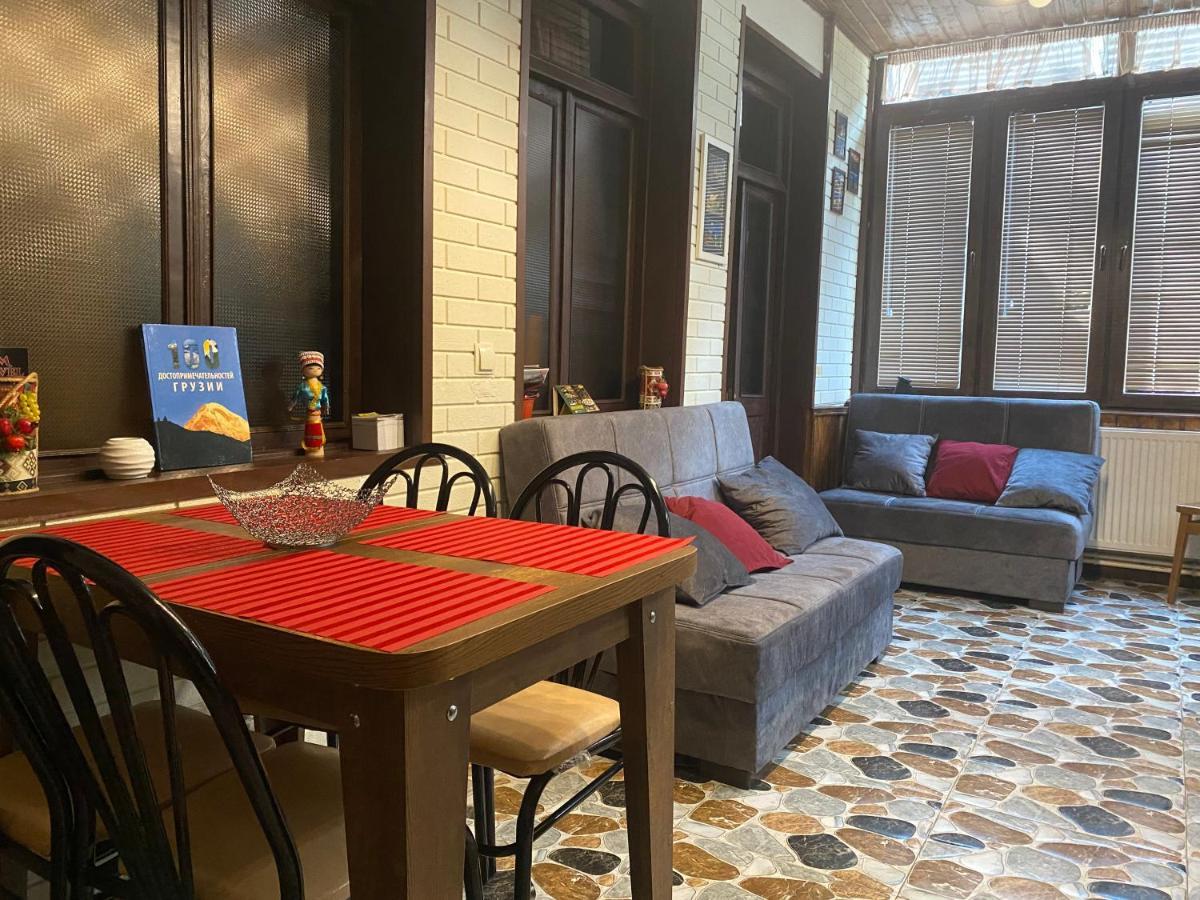 Lovely Apartment Тбілісі Екстер'єр фото